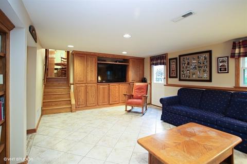 325 Robert Ave, Wheeling, IL 60090 photo 16