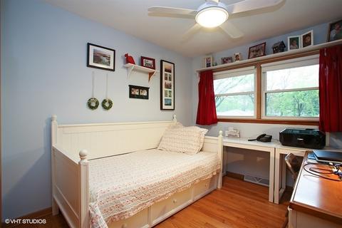 325 Robert Ave, Wheeling, IL 60090 photo 12