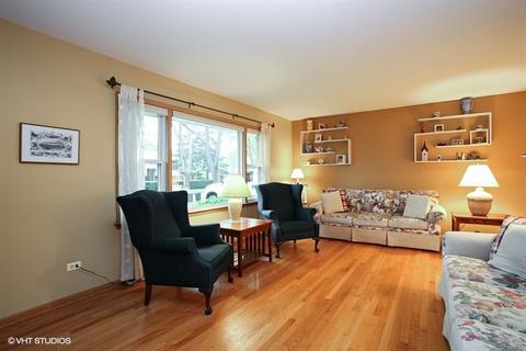 325 Robert Ave, Wheeling, IL 60090 photo 2