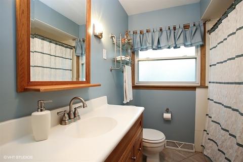 325 Robert Ave, Wheeling, IL 60090 photo 13