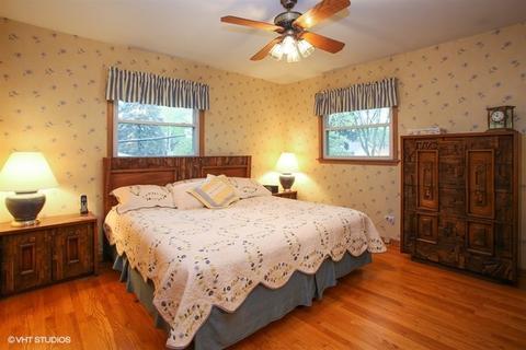 325 Robert Ave, Wheeling, IL 60090 photo 10