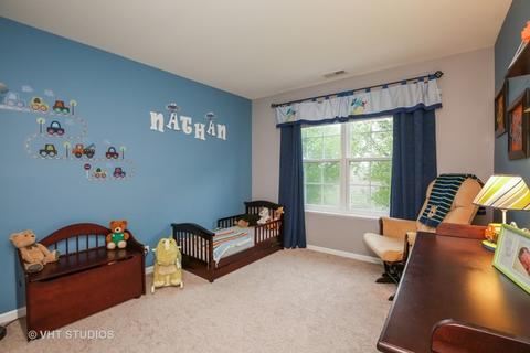 334 Comstock Dr, Elgin, IL 60123 photo 11