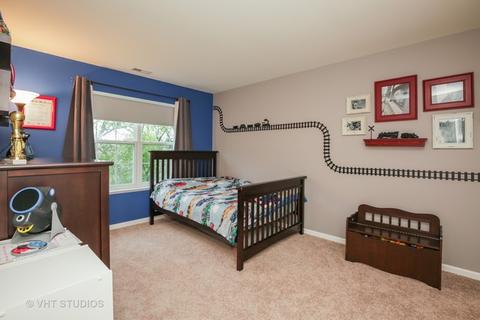 334 Comstock Dr, Elgin, IL 60123 photo 10