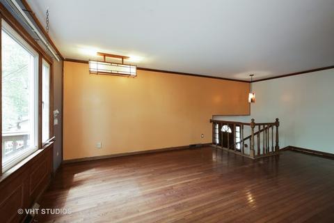 641 Webster St, Algonquin, IL 60102 photo 2