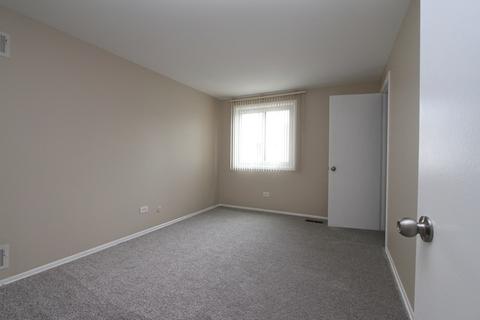 844 Oxford Pl, Wheeling, IL 60090 photo 16