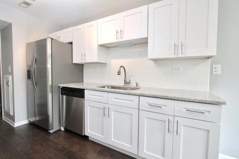 844 Oxford Pl, Wheeling, IL 60090 photo 7