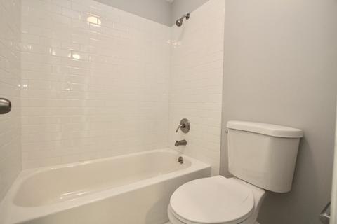 844 Oxford Pl, Wheeling, IL 60090 photo 13
