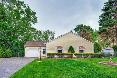 3501 Ashley Dr, Glenview, IL 60025 photo 1