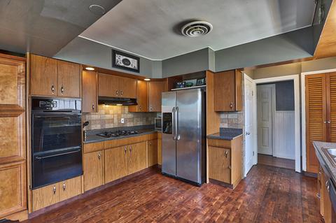 1803 E Lincoln Ave, Des Plaines, IL 60018 photo 3