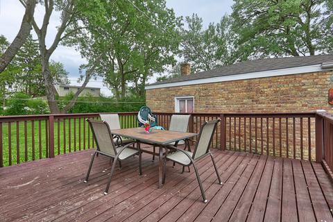 1803 E Lincoln Ave, Des Plaines, IL 60018 photo 18
