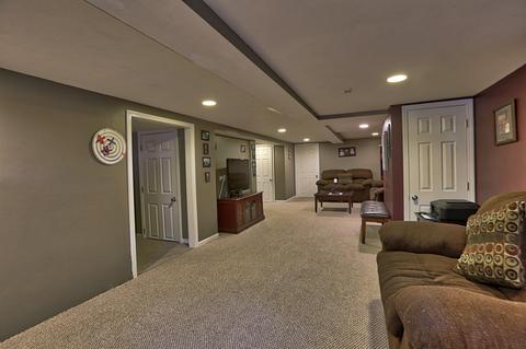 1803 E Lincoln Ave, Des Plaines, IL 60018 photo 15
