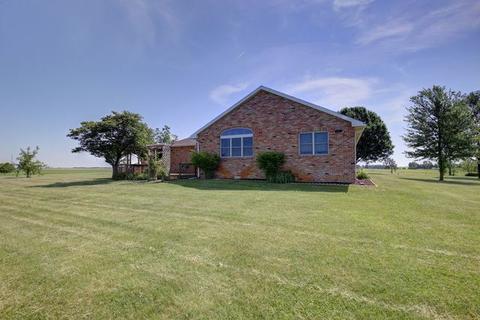 1648 Cr 900n, Philo, IL 61864 photo 6