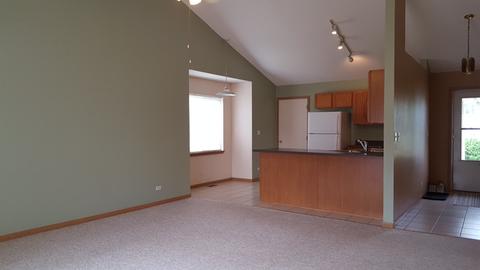 830 Casey Ln, Harvard, IL 60033 photo 2
