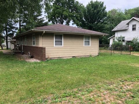 449 N Champaign St, Bement, IL 61813 photo 23