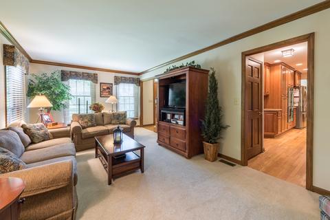 1579 Stonebridge Trl, Wheaton, IL 60187 photo 11