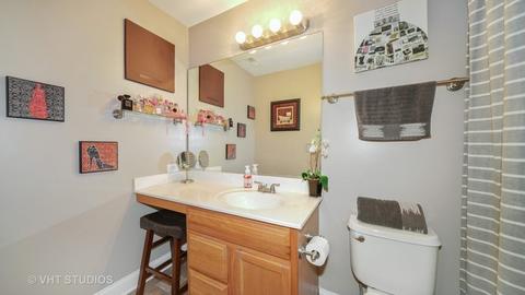4016 Oak Tree Ln, Plainfield, IL 60586 photo 9