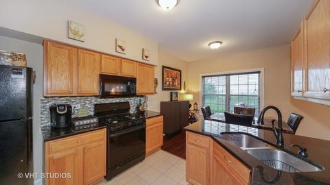 4016 Oak Tree Ln, Plainfield, IL 60586 photo 3