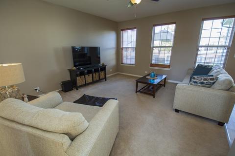 875 Alpine Trl, Aurora, IL 60504 photo 5