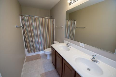875 Alpine Trl, Aurora, IL 60504 photo 18