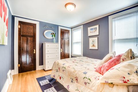 101 E Pine Ave, Roselle, IL 60172 photo 9