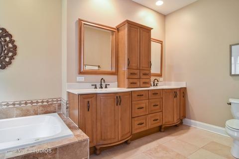 34 Windsor Dr, Elmhurst, IL 60126 photo 9