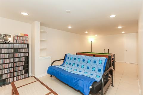 529 Amherst Ave, Des Plaines, IL 60016 photo 11