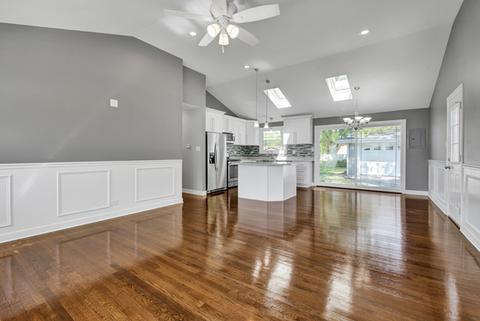 13149 Forestview Ln, Crestwood, IL 60445 photo 10