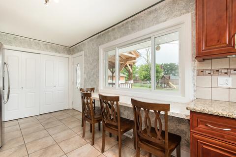 8541 State Rd, Burbank, IL 60459 photo 5