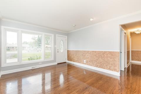 8541 State Rd, Burbank, IL 60459 photo 10