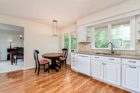 1412 N Morse St, Wheaton, IL 60187 photo 11