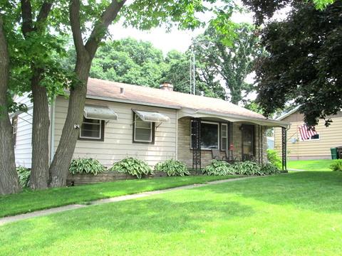 602 Bourn St, Harvard, IL 60033 photo 2