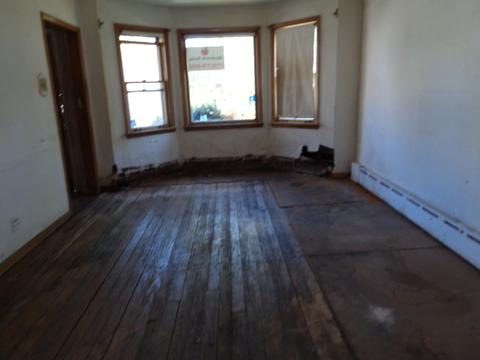 2205 E 93rd St, Chicago, IL 60617 photo 3