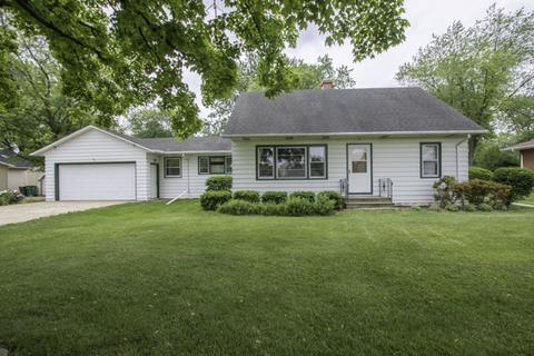 655 Schomer Rd, Aurora, IL 60505 photo 1