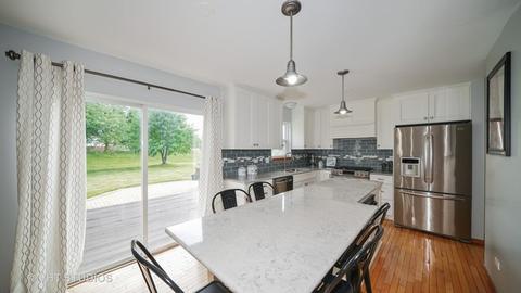 1629 Manor Oaks Dr, Plainfield, IL 60586 photo 4