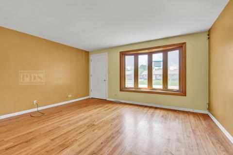 9113 Orchard Ln, Bridgeview, IL 60455 photo 4
