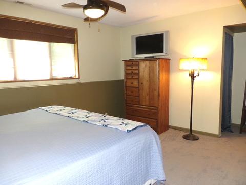 706 Paul St, Mchenry, IL 60051 photo 18