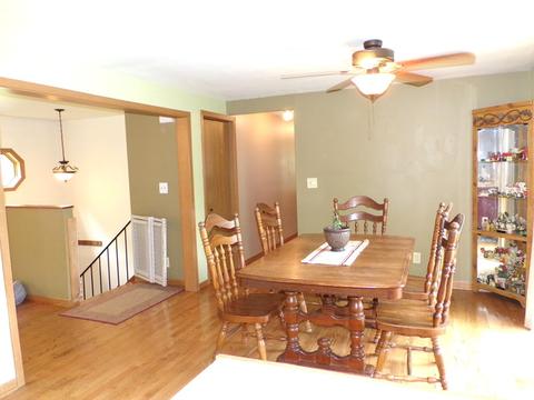 706 Paul St, Mchenry, IL 60051 photo 8