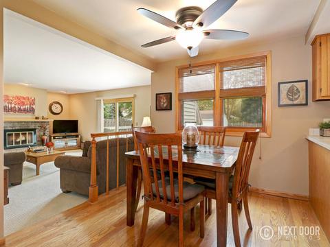 573 Yellowstone Dr, Elgin, IL 60123 photo 16