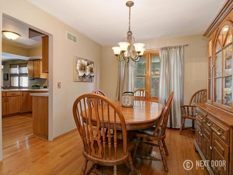 573 Yellowstone Dr, Elgin, IL 60123 photo 10