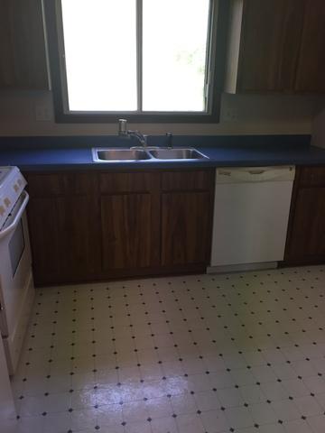 855 Johnstown Ln #B, Wheaton, IL 60187 photo 4