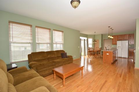1413 Broadlawn Dr, Plainfield, IL 60586 photo 8