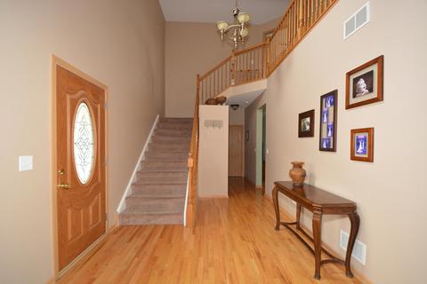 1413 Broadlawn Dr, Plainfield, IL 60586 photo 2