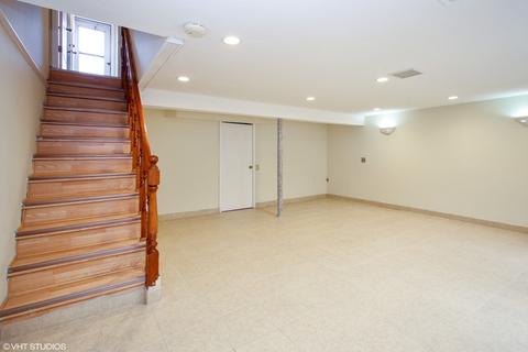 638 Maple Ct, Mount Prospect, IL 60056 photo 11