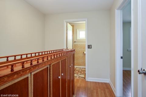 638 Maple Ct, Mount Prospect, IL 60056 photo 6