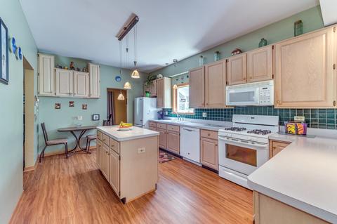 526 N Walnut St, Itasca, IL 60143 photo 9
