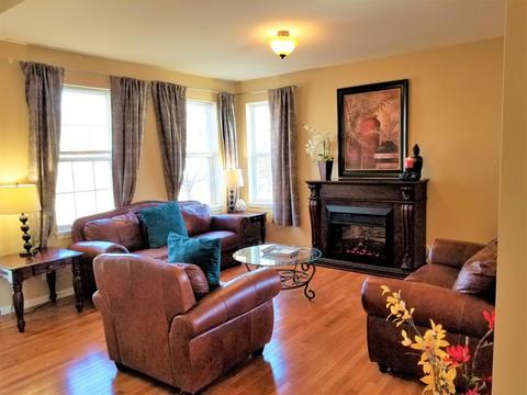 183 Atwell St, Elgin, IL 60124 photo 6