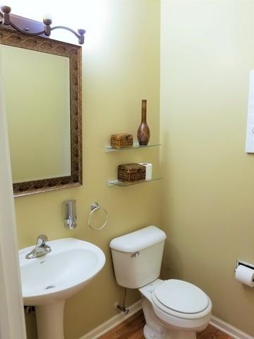 183 Atwell St, Elgin, IL 60124 photo 11
