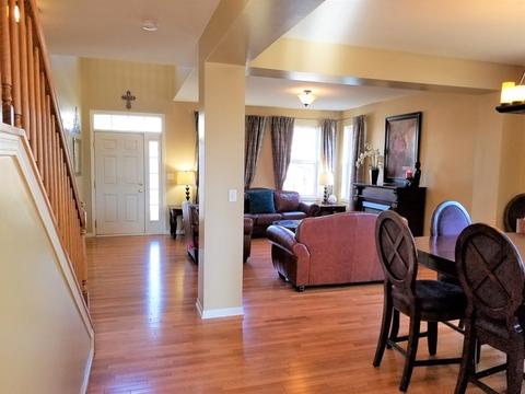 183 Atwell St, Elgin, IL 60124 photo 9