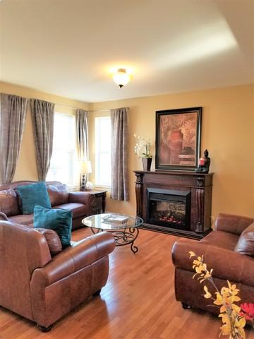 183 Atwell St, Elgin, IL 60124 photo 7