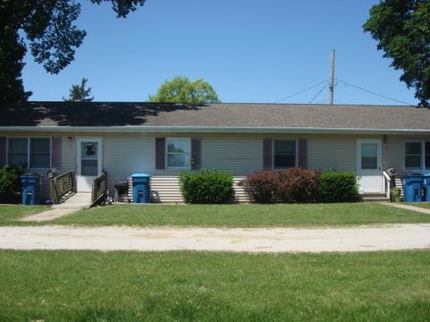 358 E Walnut St, Oglesby, IL 61348 photo 4